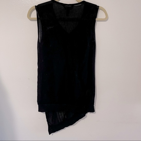 BCBGMAXAZRIA | Women’s Black Asymmetrical Knit V Neck Top Size XS - Picture 2 of 7